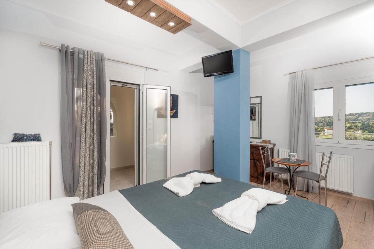 Mtc-Sfs Apartment By The Sea And Airport Porto Rafti Bagian luar foto